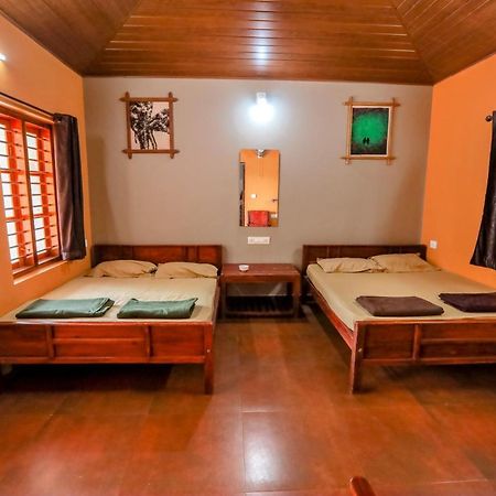 Swastha Plantation Homestay Kaniyāmbetta Exteriör bild