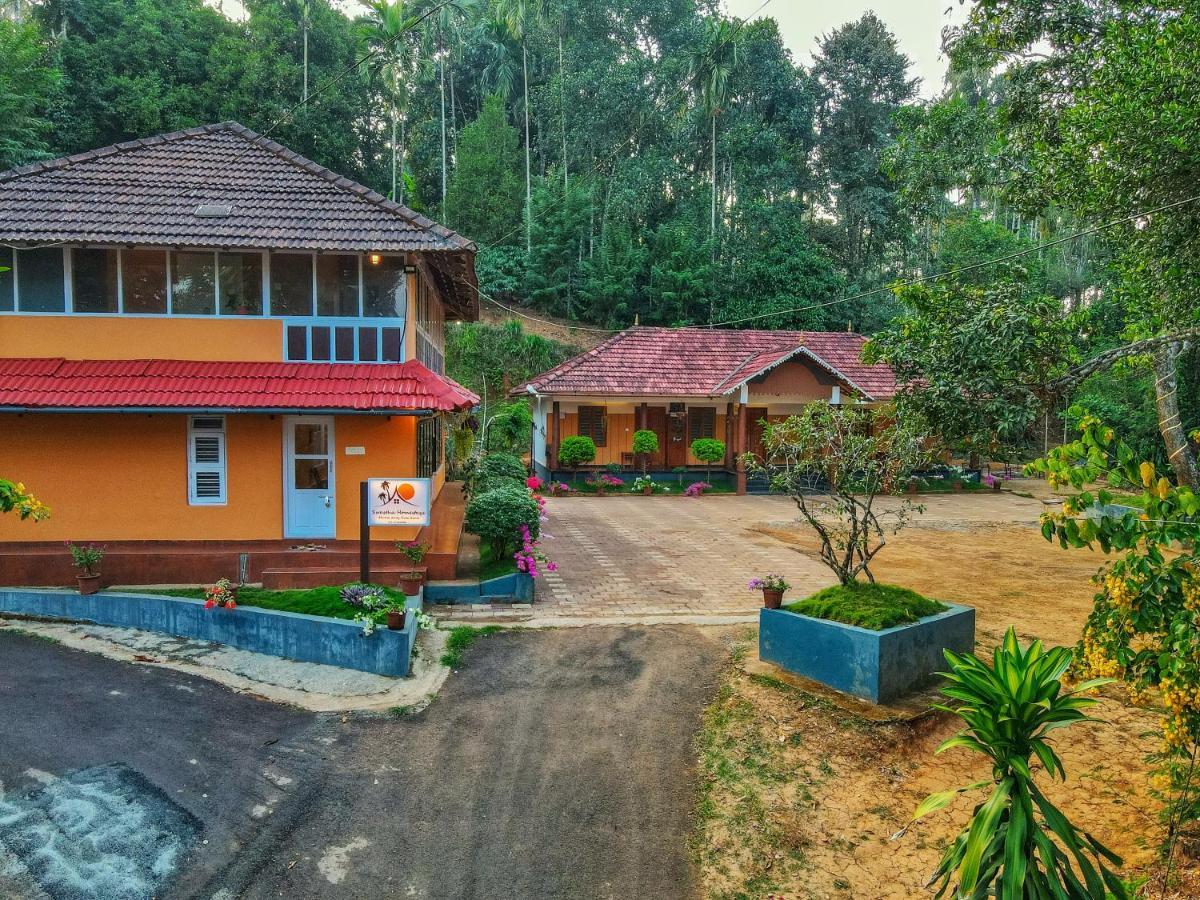 Swastha Plantation Homestay Kaniyāmbetta Exteriör bild