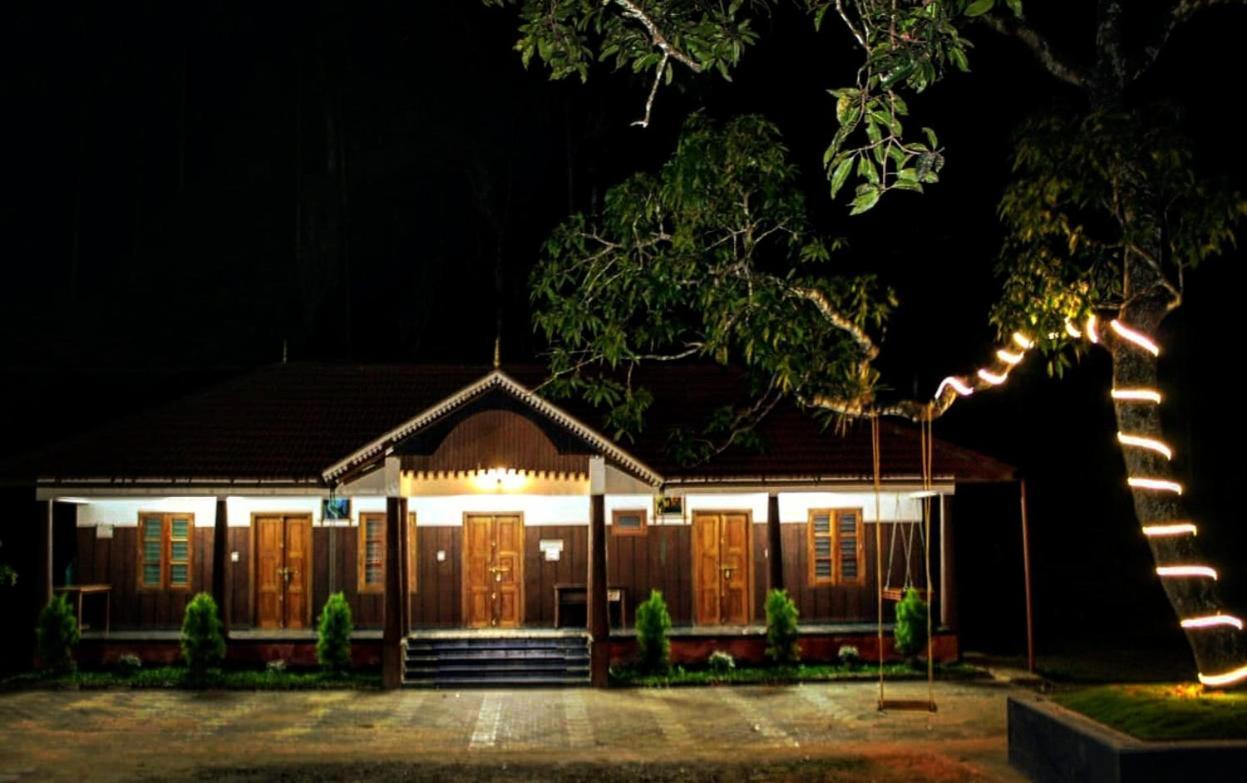 Swastha Plantation Homestay Kaniyāmbetta Exteriör bild